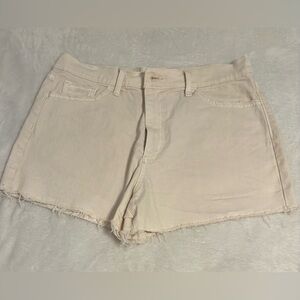 Women's Cream Shorts